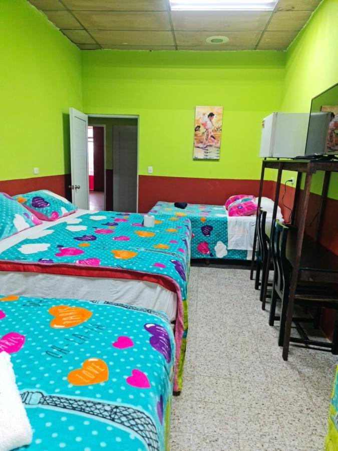 Hotel Kasa Kamelot Las Rosas Quetzaltenango Eksteriør billede