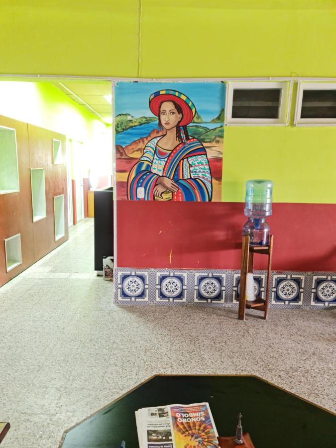 Hotel Kasa Kamelot Las Rosas Quetzaltenango Eksteriør billede