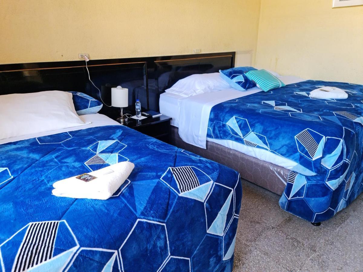 Hotel Kasa Kamelot Las Rosas Quetzaltenango Eksteriør billede