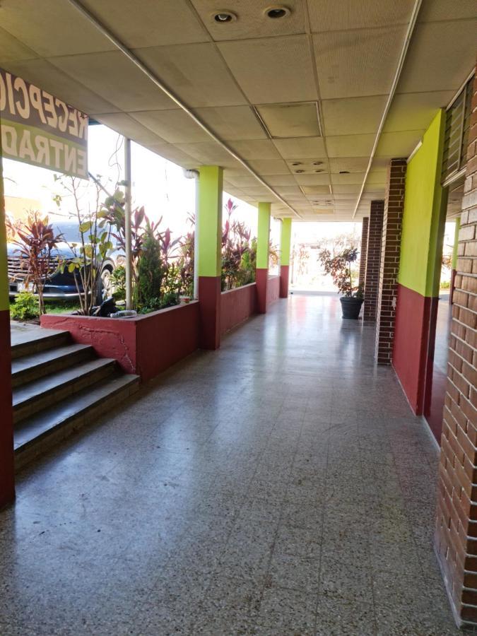 Hotel Kasa Kamelot Las Rosas Quetzaltenango Eksteriør billede
